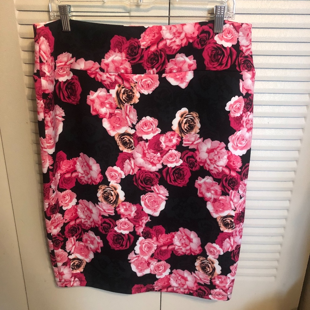 INC Fitted Skirt new with tags